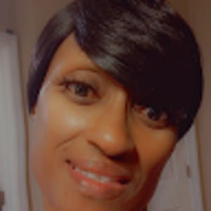 Meet your Posher, Cynthia